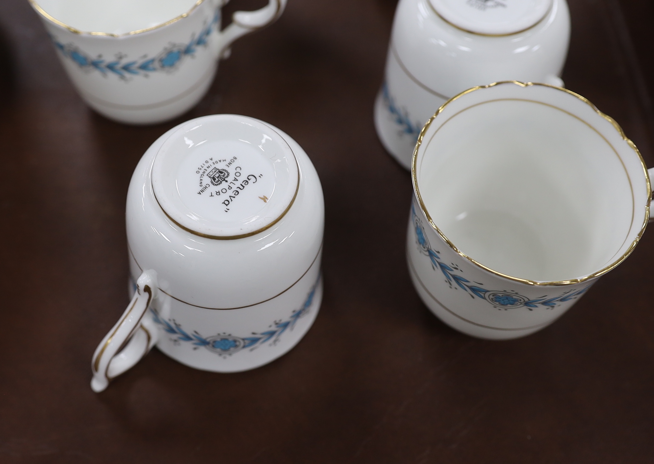 A Coalport Geneva dinner and coffee service including oval platters, bowls and tureen (a.f)